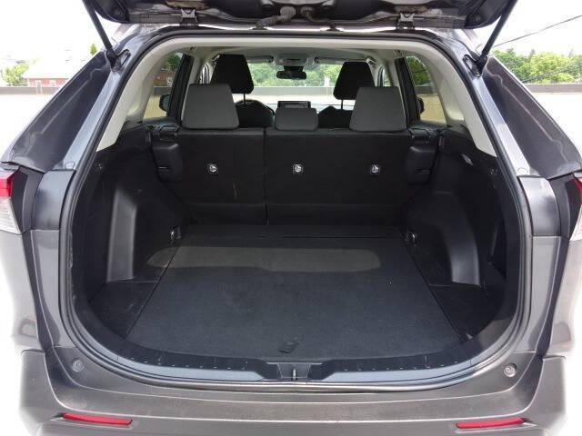 used 2021 Toyota RAV4 car, priced at $23,900