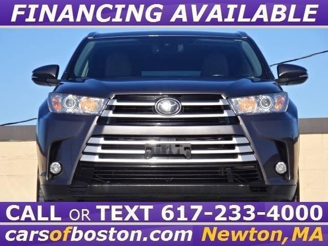 used 2018 Toyota Highlander car, priced at $22,900