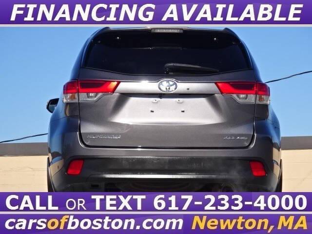 used 2018 Toyota Highlander car, priced at $22,900