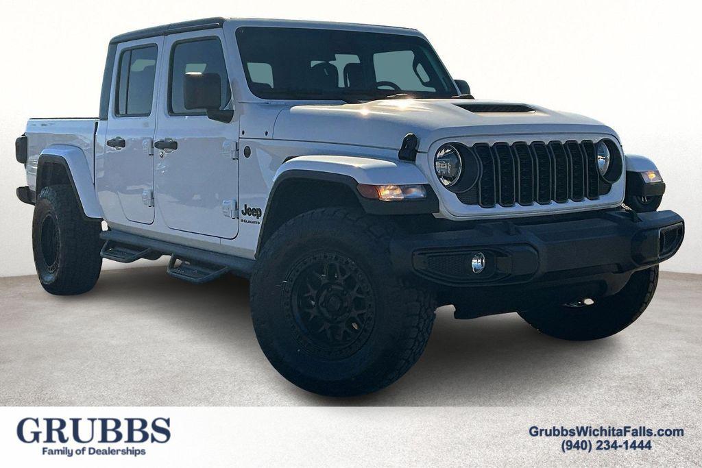 new 2025 Jeep Gladiator car, priced at $49,250