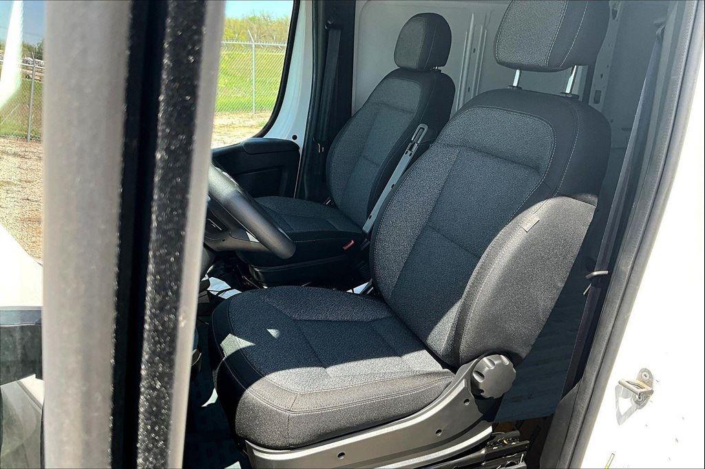 new 2025 Ram ProMaster 2500 car, priced at $41,440