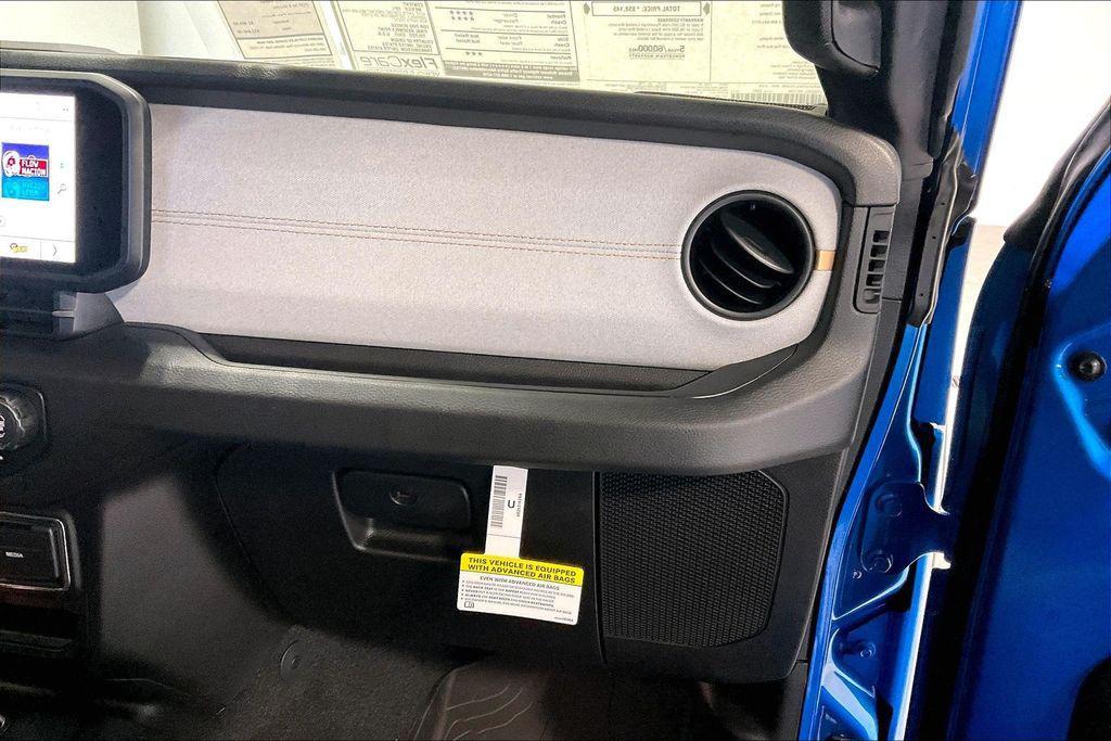 new 2025 Jeep Gladiator car, priced at $47,895