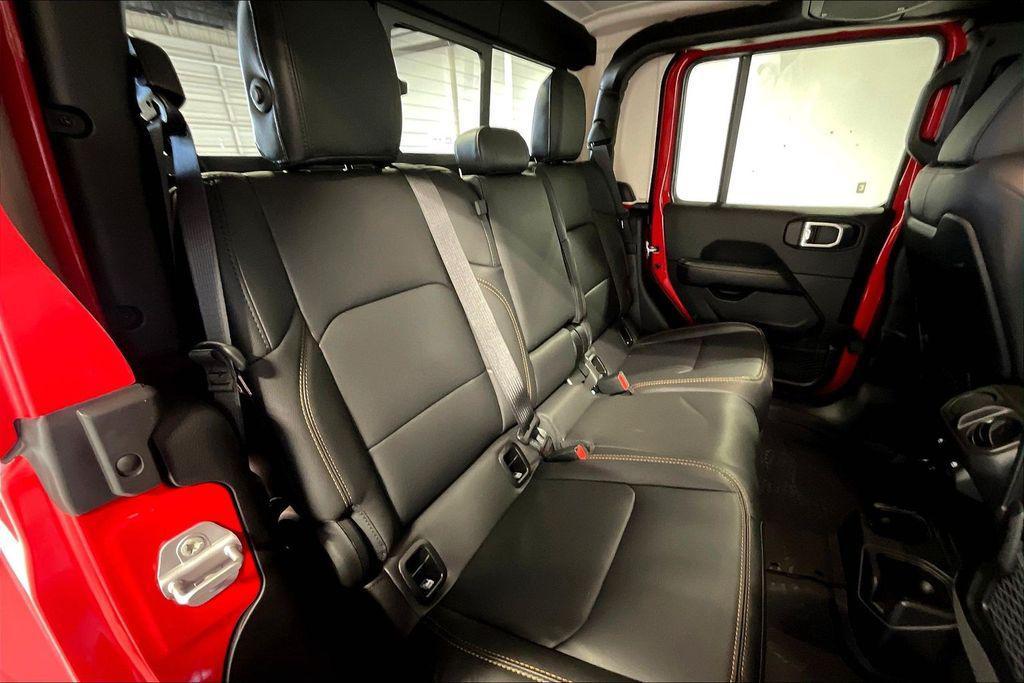 new 2025 Jeep Gladiator car, priced at $49,410