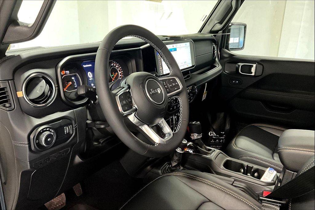new 2025 Jeep Wrangler car, priced at $55,705