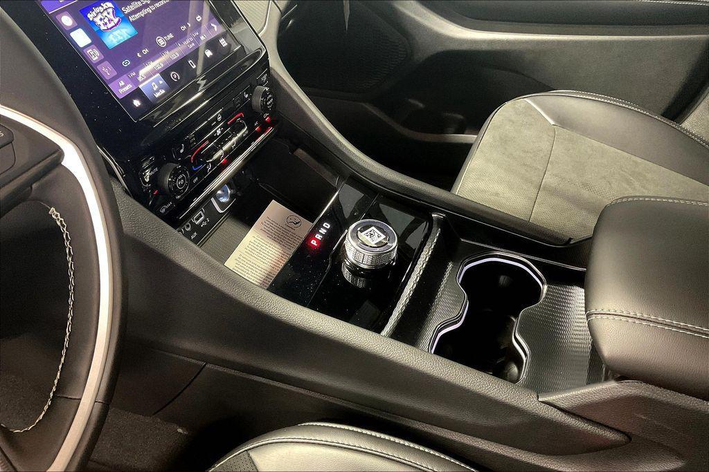 new 2025 Jeep Grand Cherokee L car, priced at $50,800