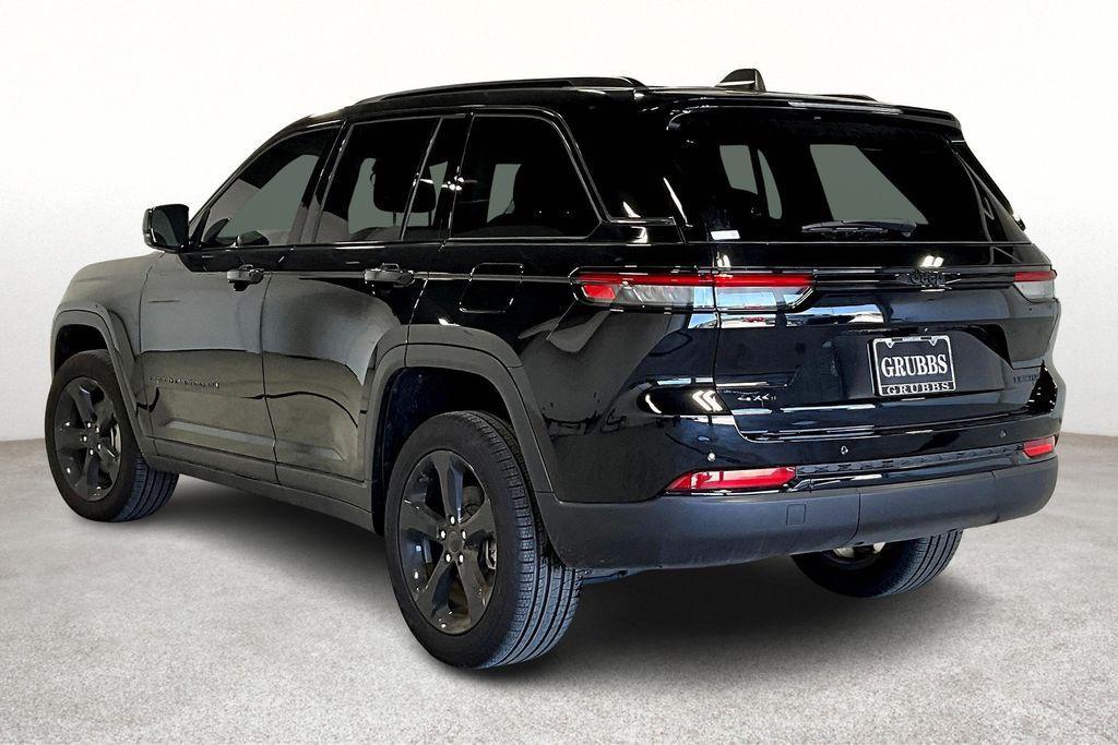 new 2024 Jeep Grand Cherokee car, priced at $52,035