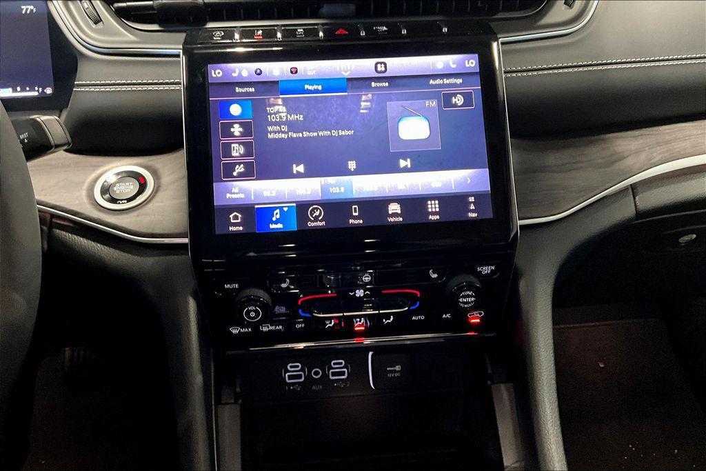 new 2024 Jeep Grand Cherokee car, priced at $52,035