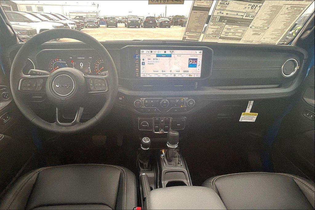 new 2025 Jeep Gladiator car, priced at $44,605