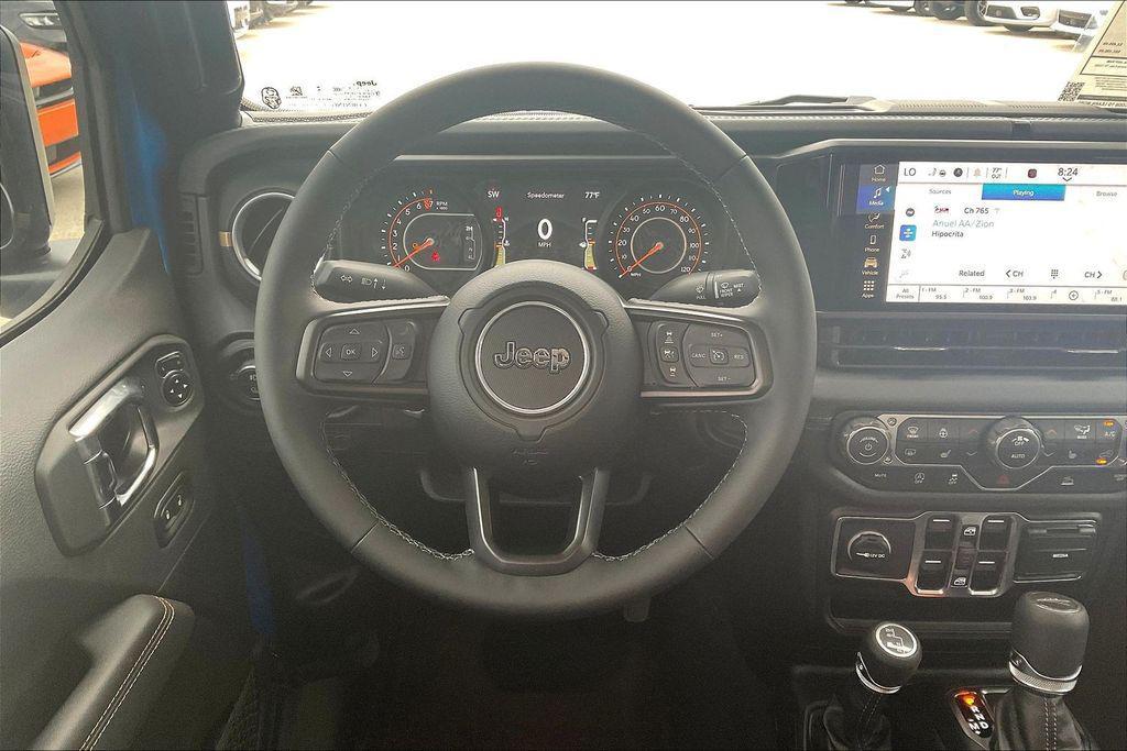 new 2025 Jeep Gladiator car, priced at $48,855