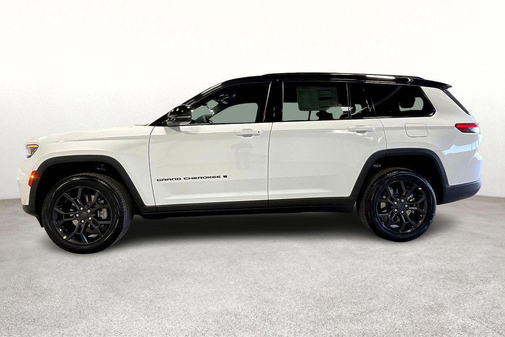 new 2025 Jeep Grand Cherokee L car, priced at $49,240