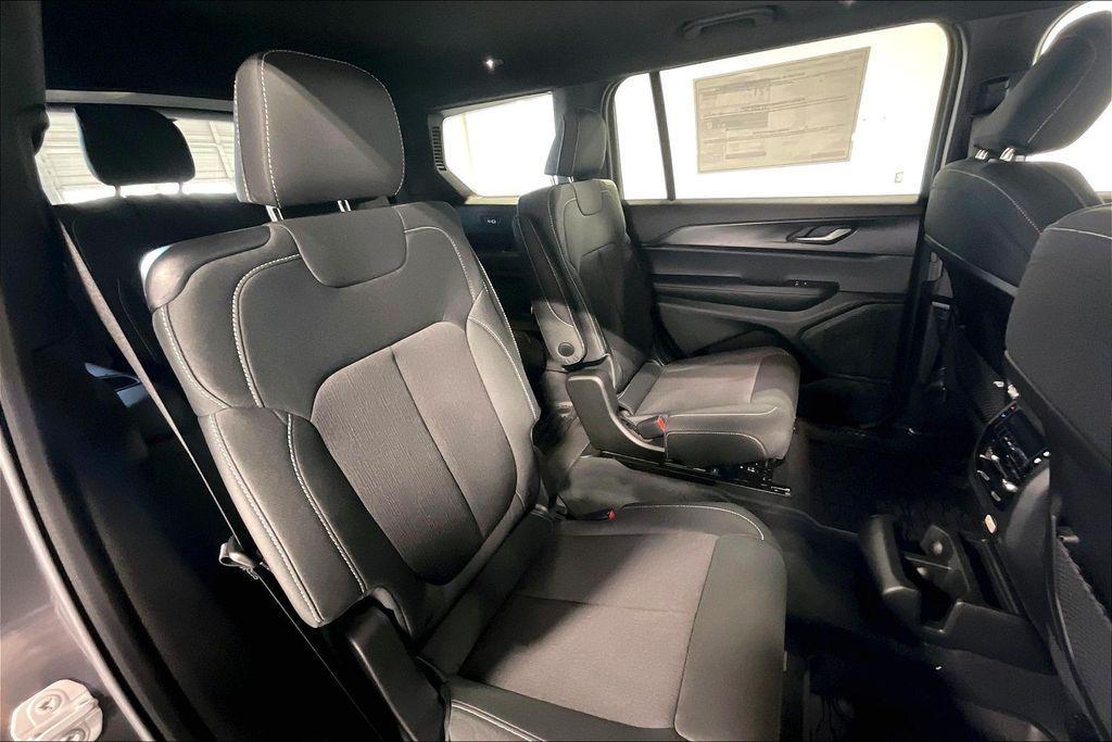 new 2025 Jeep Grand Cherokee L car, priced at $45,920