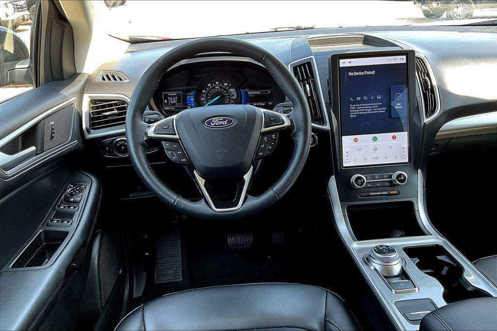 used 2024 Ford Edge car, priced at $24,900