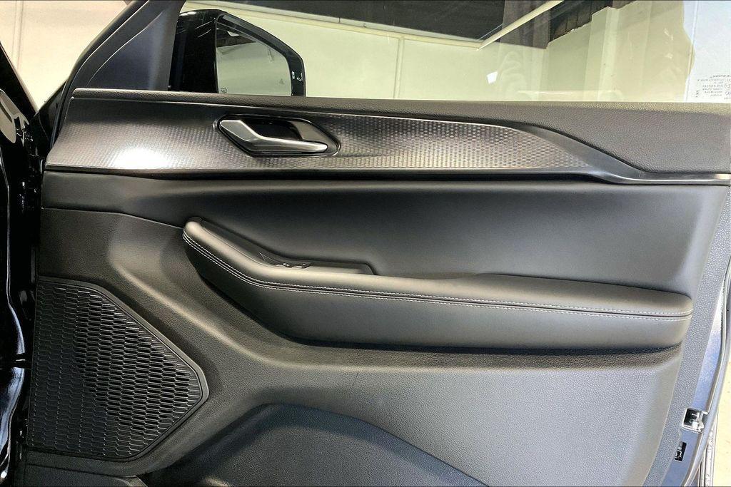 new 2025 Jeep Grand Cherokee car, priced at $46,730