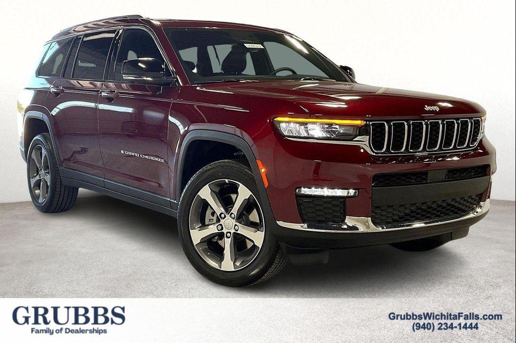 new 2025 Jeep Grand Cherokee L car, priced at $48,735