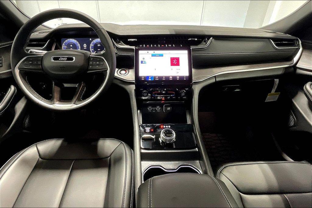 new 2025 Jeep Grand Cherokee L car, priced at $48,735