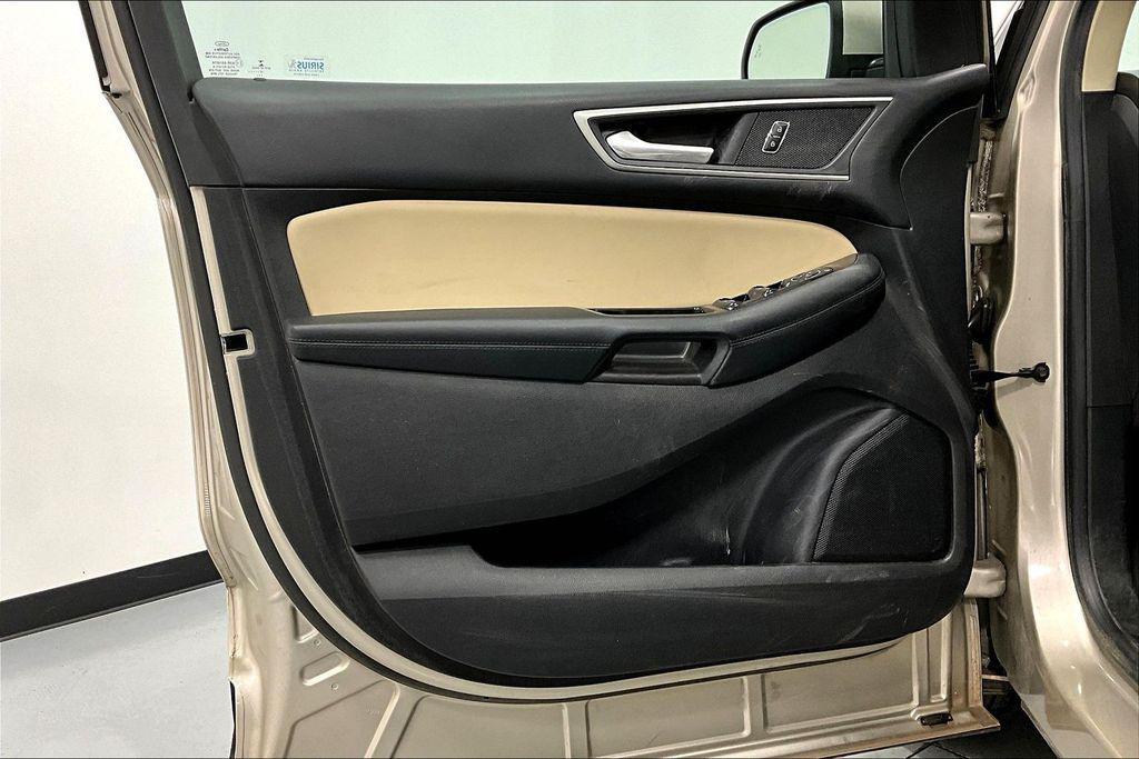 used 2017 Ford Edge car, priced at $12,000