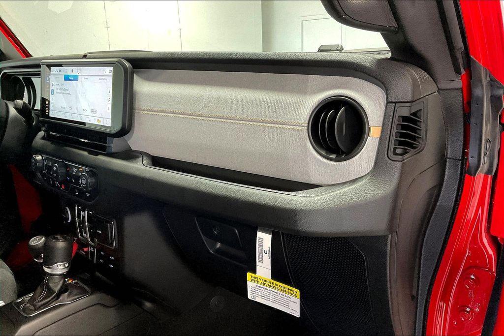 new 2026 Jeep Wrangler car, priced at $59,985