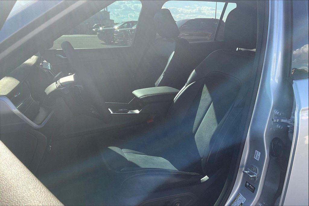 new 2025 Jeep Grand Cherokee L car, priced at $42,730