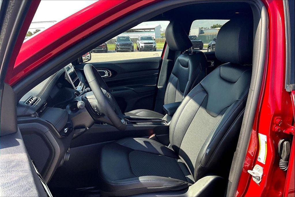 new 2026 Jeep Compass car, priced at $33,185