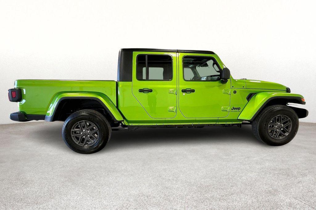 new 2025 Jeep Gladiator car, priced at $49,845