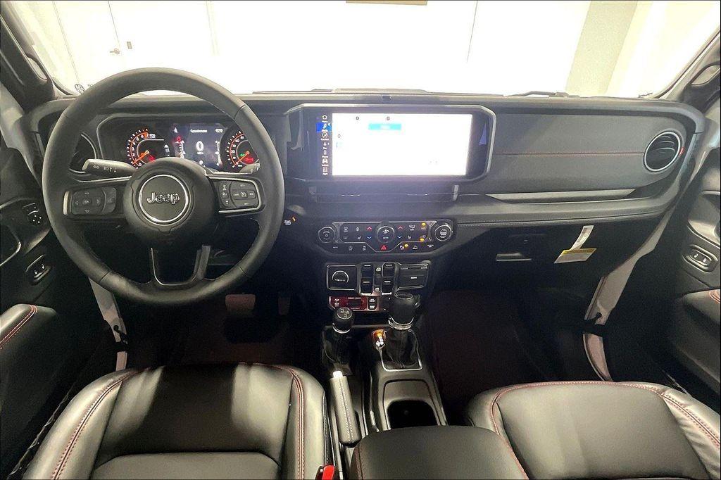 new 2025 Jeep Gladiator car, priced at $52,320