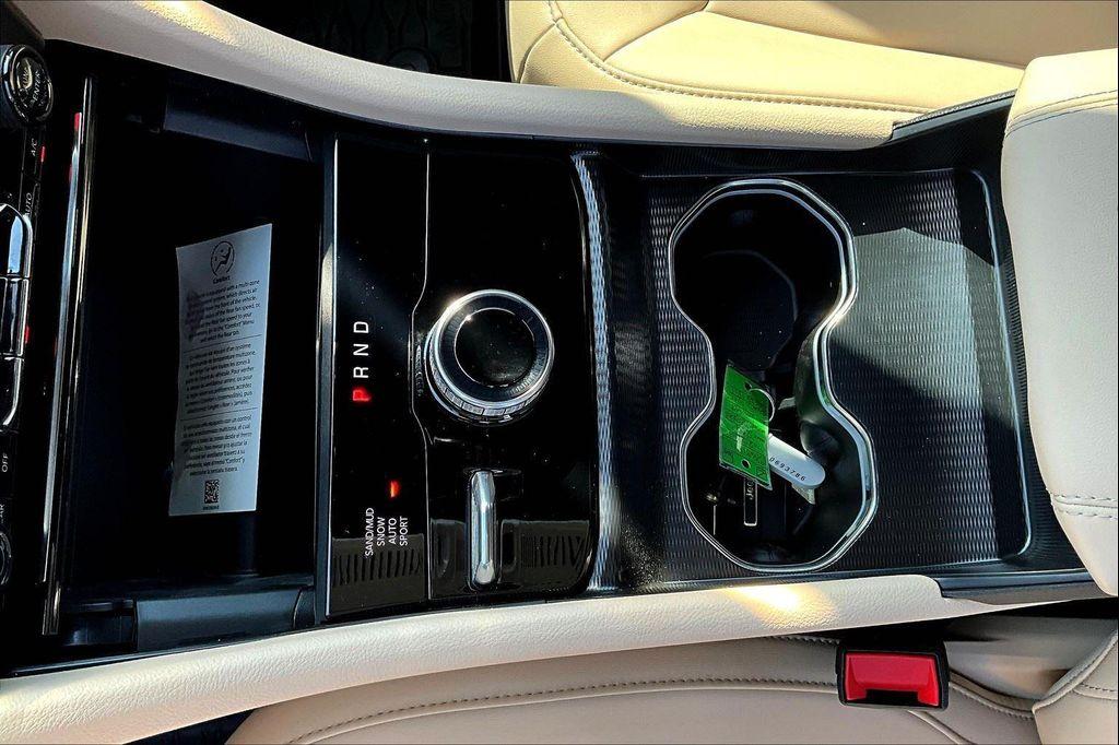 new 2025 Jeep Grand Cherokee L car, priced at $45,895