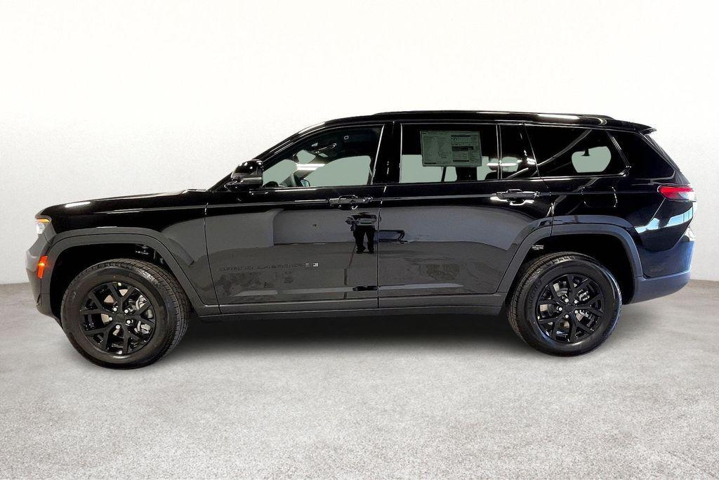 new 2025 Jeep Grand Cherokee L car, priced at $46,730