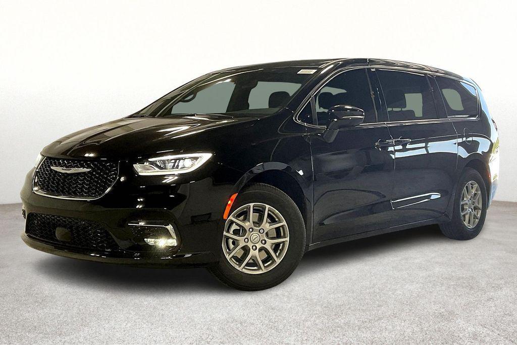 new 2026 Chrysler Pacifica car, priced at $45,740