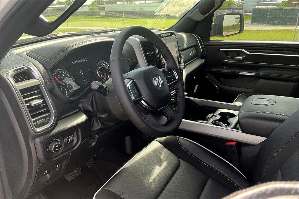 new 2025 Ram 1500 car, priced at $59,913