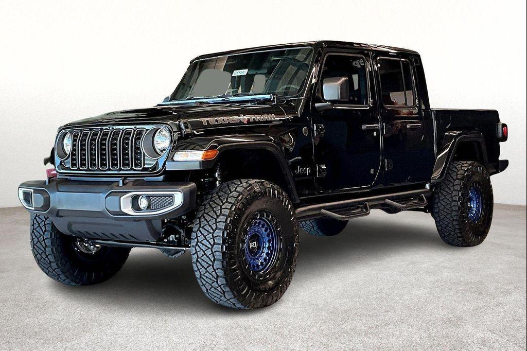 new 2025 Jeep Gladiator car, priced at $44,105