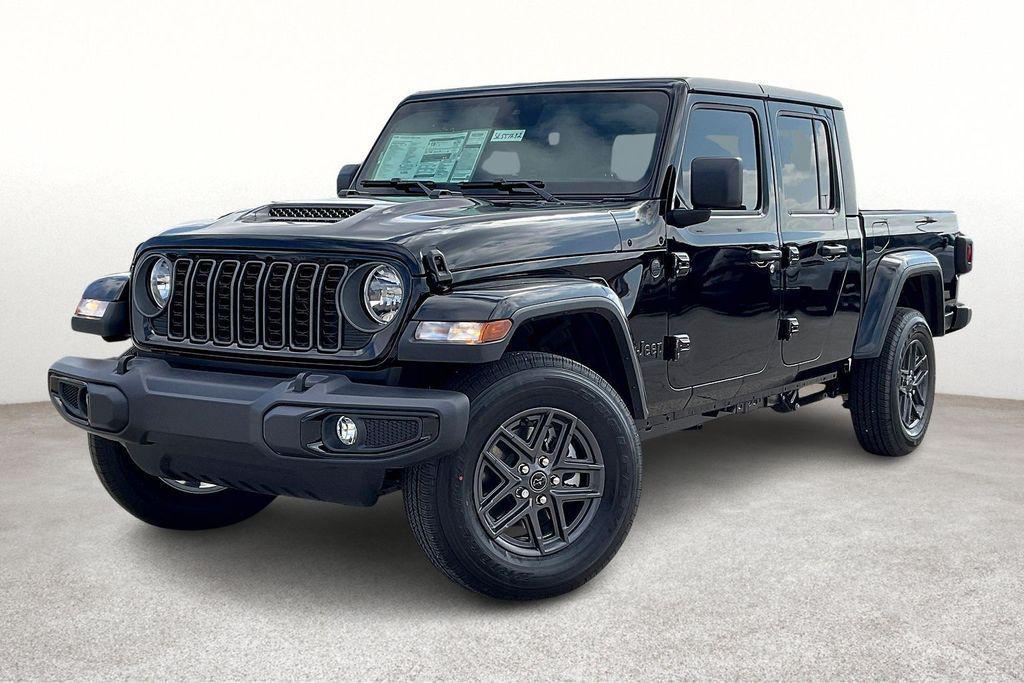 new 2025 Jeep Gladiator car, priced at $49,845