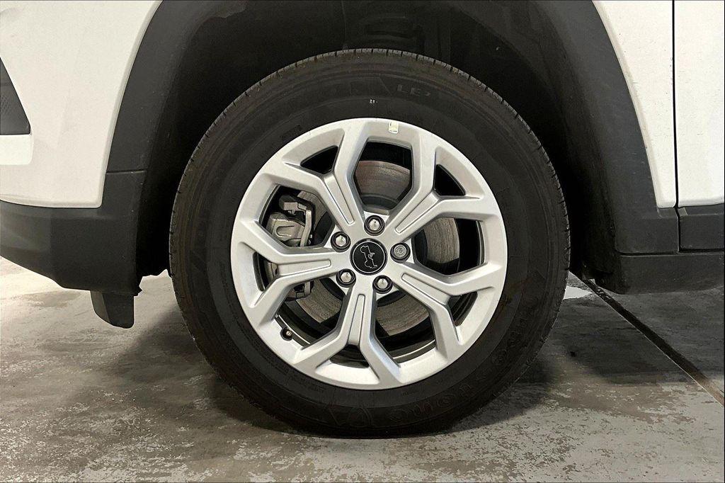 new 2025 Jeep Compass car, priced at $25,545