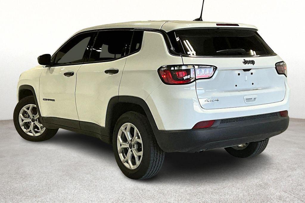 new 2025 Jeep Compass car, priced at $25,545