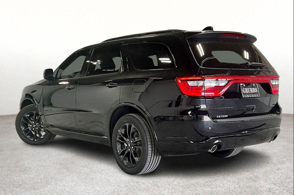 new 2025 Dodge Durango car, priced at $31,335