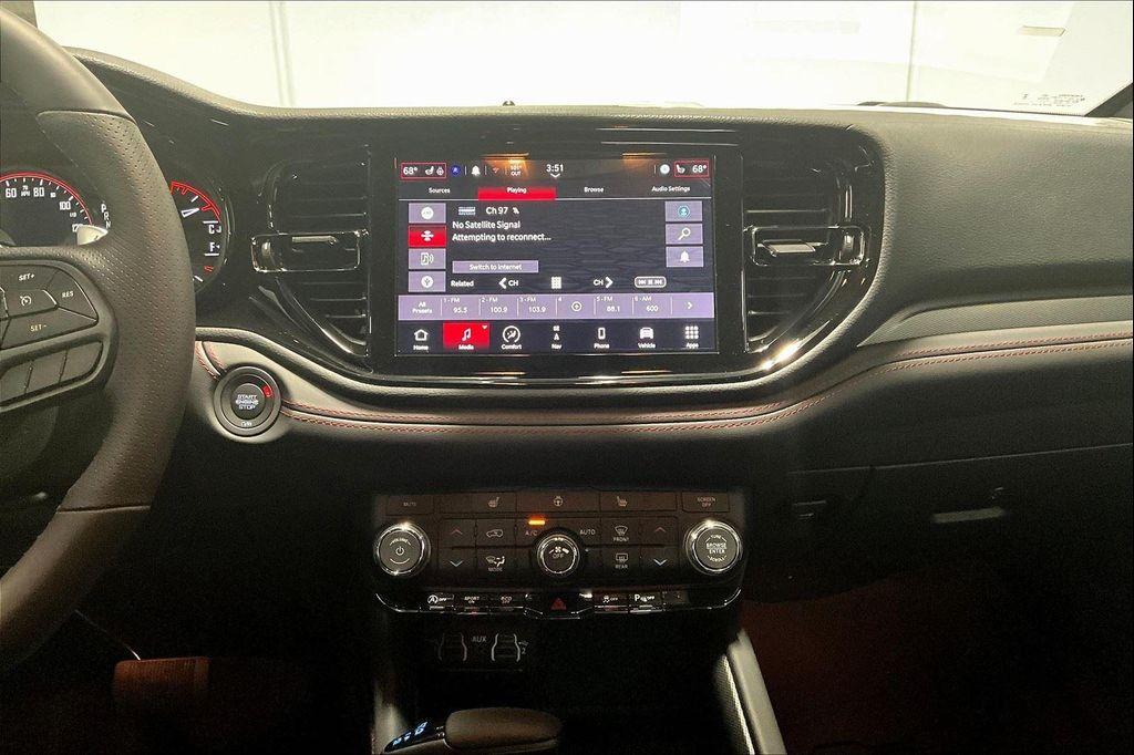 new 2025 Dodge Durango car, priced at $31,335
