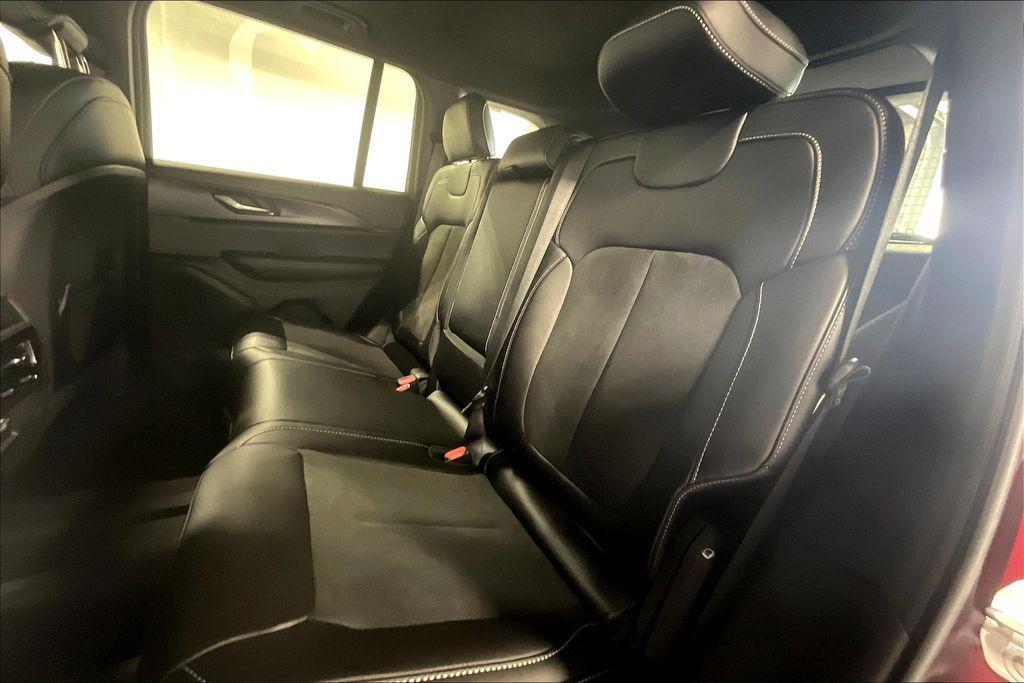 new 2025 Jeep Grand Cherokee car, priced at $46,730