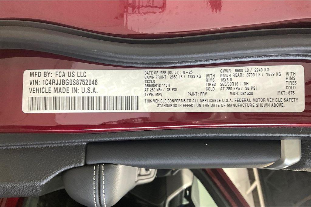 new 2025 Jeep Grand Cherokee L car, priced at $47,495