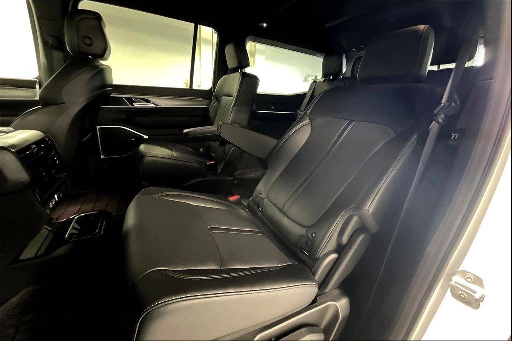 new 2025 Jeep Wagoneer car, priced at $73,135