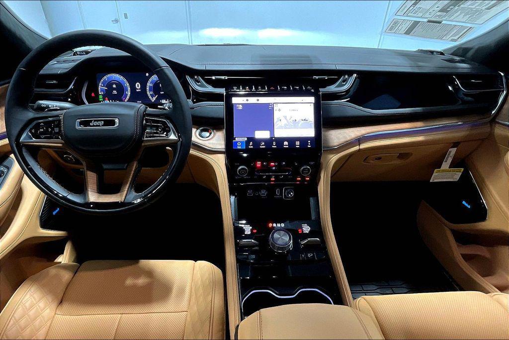 new 2025 Jeep Grand Cherokee L car, priced at $64,560