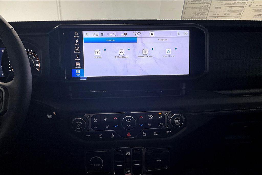 new 2025 Jeep Gladiator car, priced at $60,695