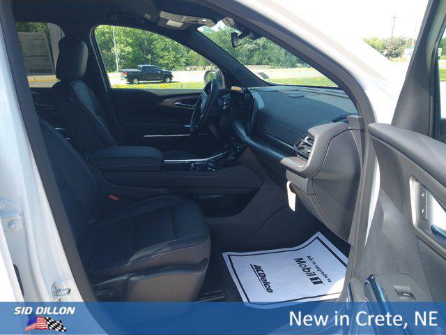 new 2025 Chevrolet Traverse car, priced at $50,125