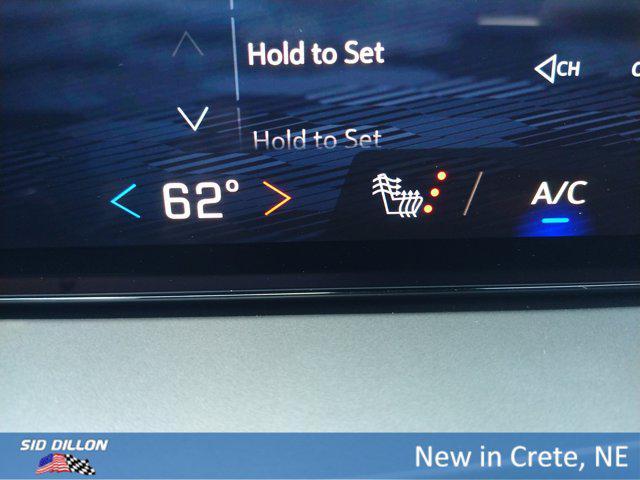 new 2025 Chevrolet Traverse car, priced at $50,125