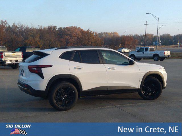 new 2025 Chevrolet Trax car, priced at $26,190