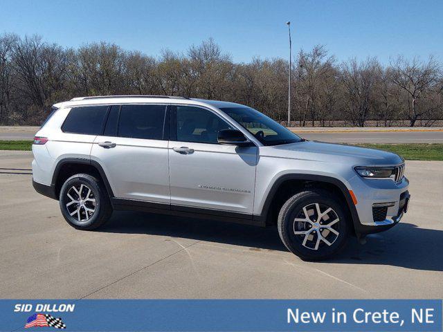 new 2024 Jeep Grand Cherokee L car, priced at $52,295