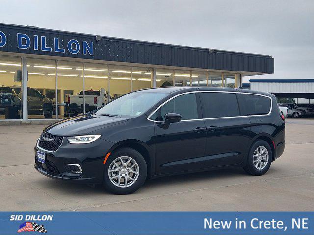 new 2026 Chrysler Pacifica car, priced at $41,960