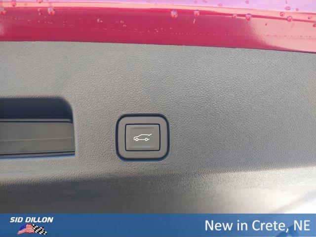 new 2025 Chevrolet Traverse car, priced at $59,940