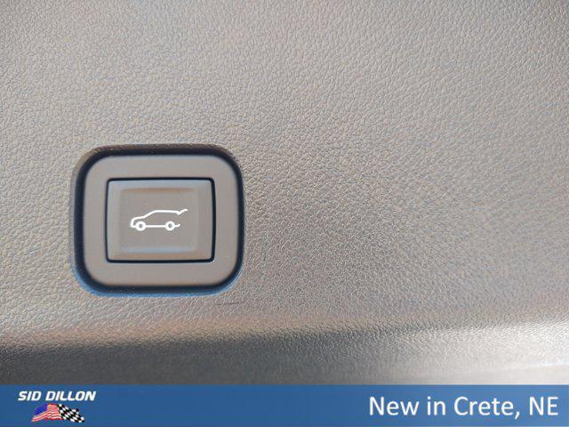 new 2026 Chevrolet Traverse car, priced at $53,945