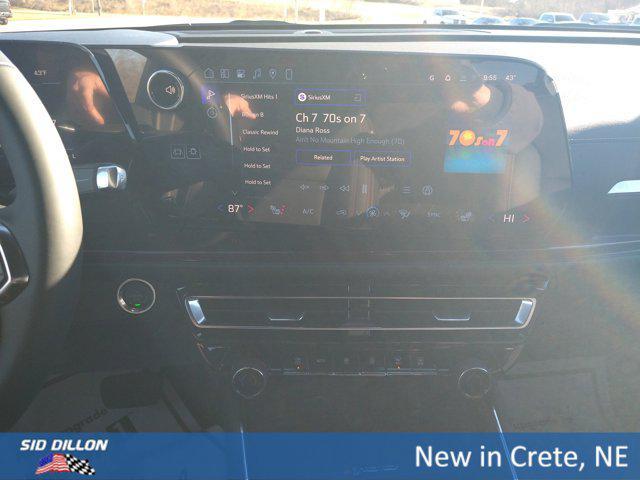 new 2026 Chevrolet Traverse car, priced at $53,945