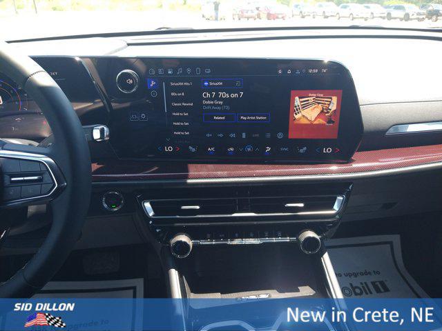 new 2025 Chevrolet Traverse car, priced at $52,045