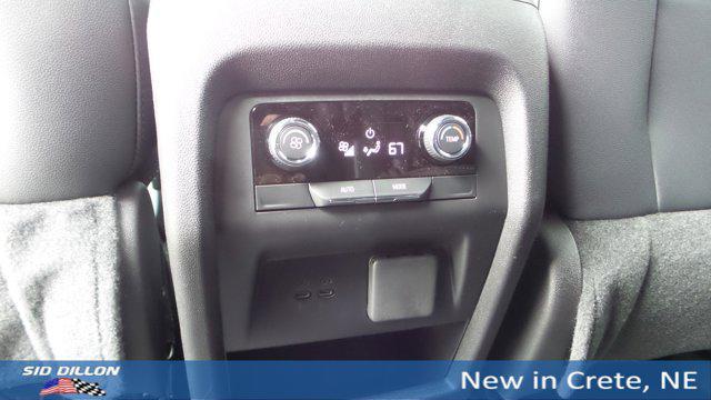new 2025 Chevrolet Traverse car, priced at $46,340